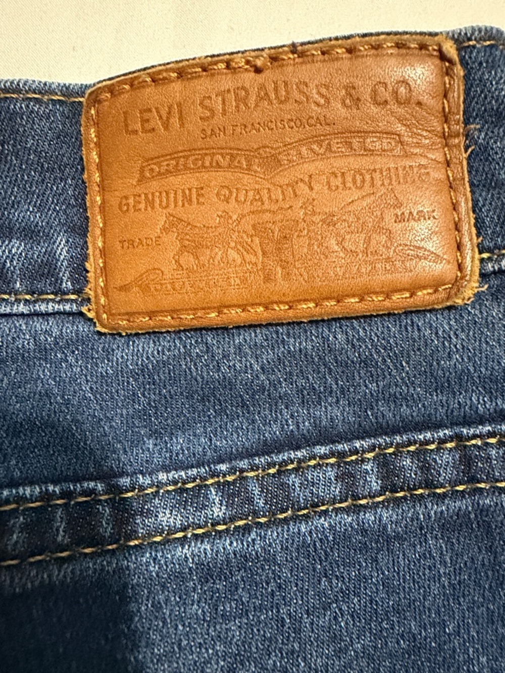 Levi's 724 High Rise Straight Leg Jeans in Dark Blue NWOT - Picture 7 of 7
